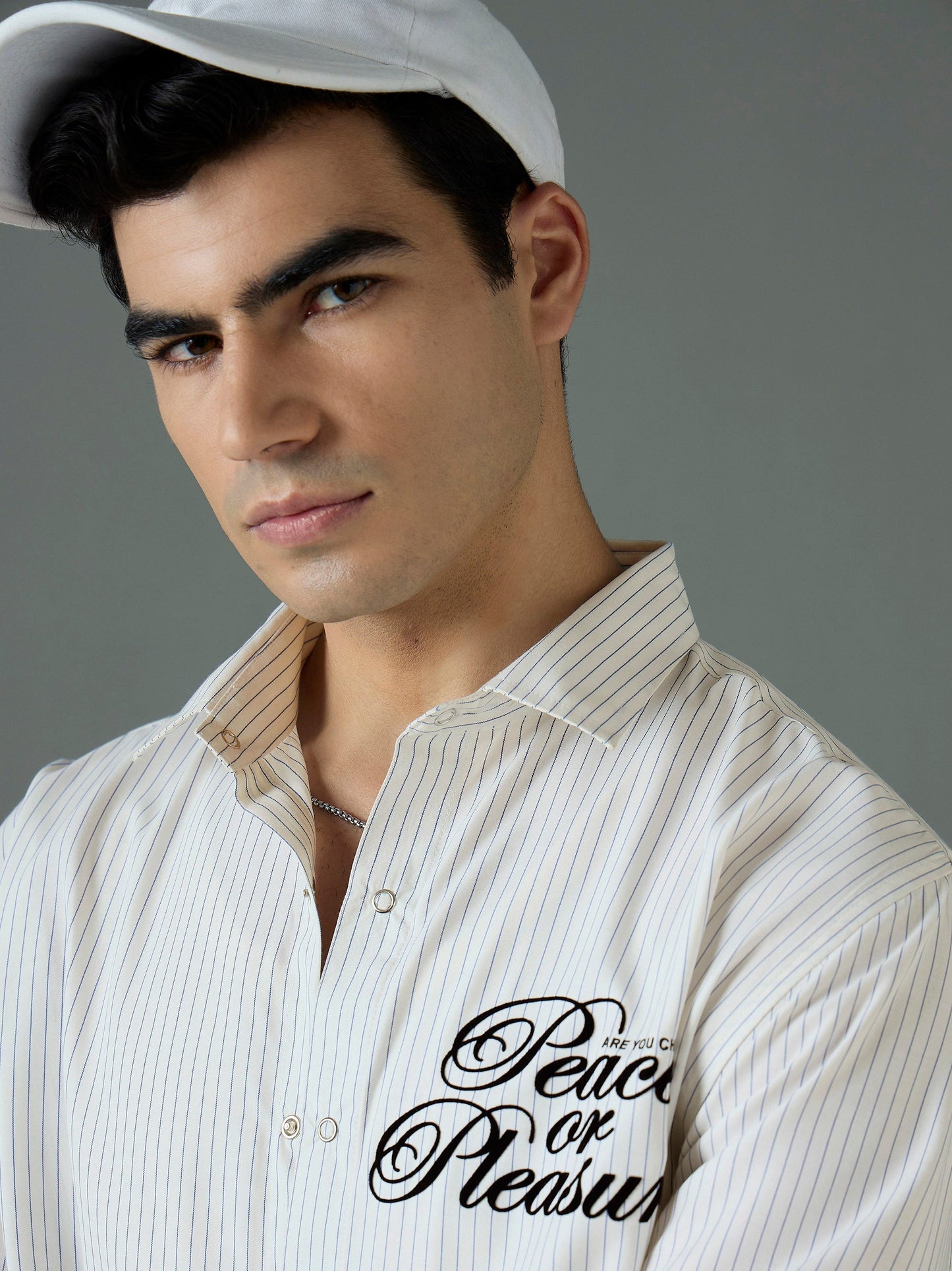 Men White & Blue PEACE OR PLEASURE Relax Fit Shirt