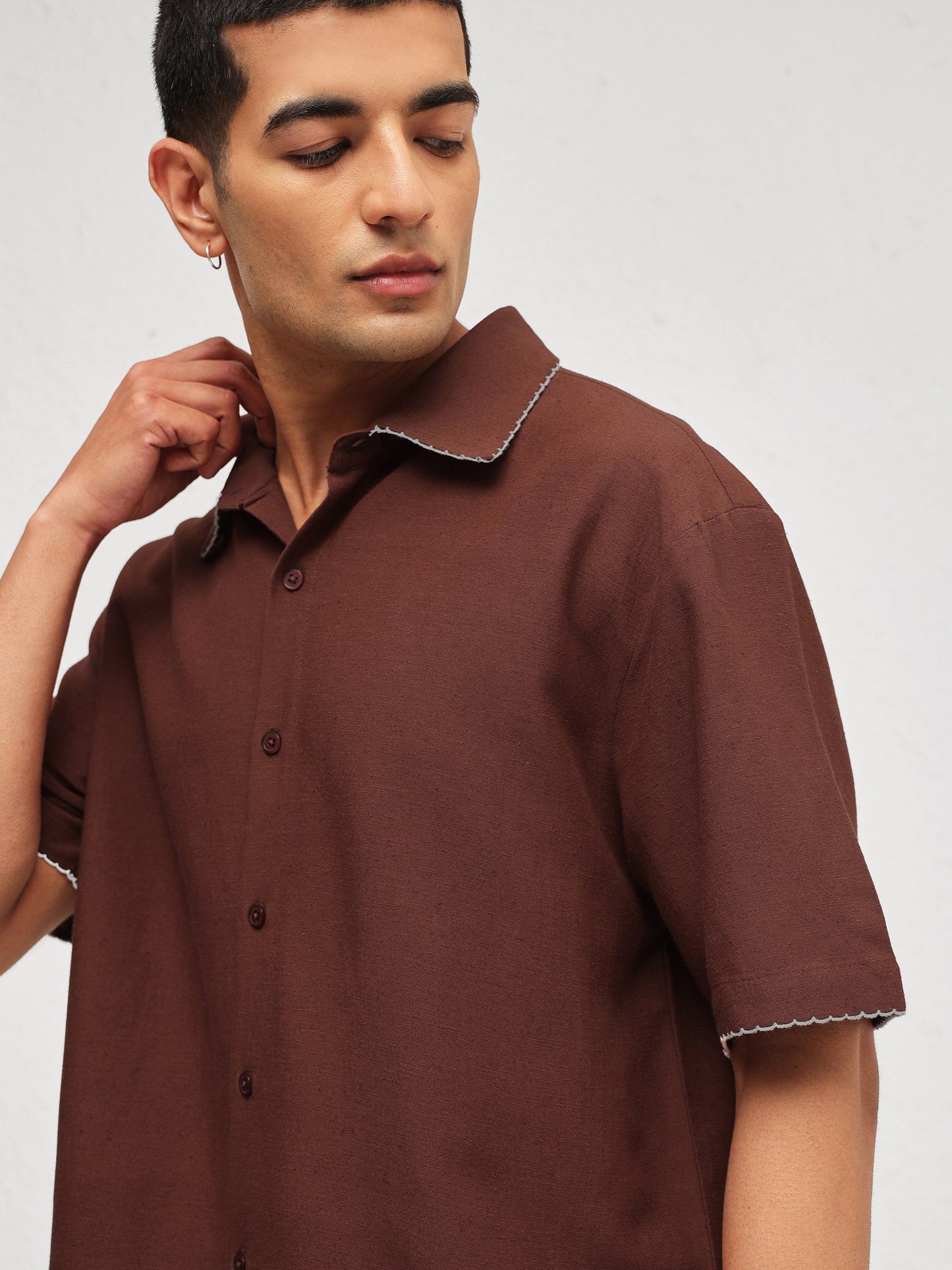 Men Brown Linen Thread Detail Relax Fit Short Sleeve Shirt