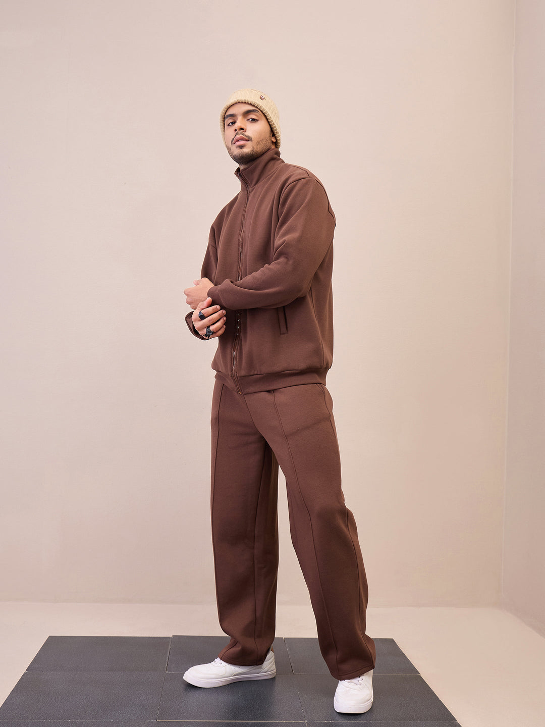 Men Dark Brown Front Zipper Oversize Sweatshirt With Sweatpants