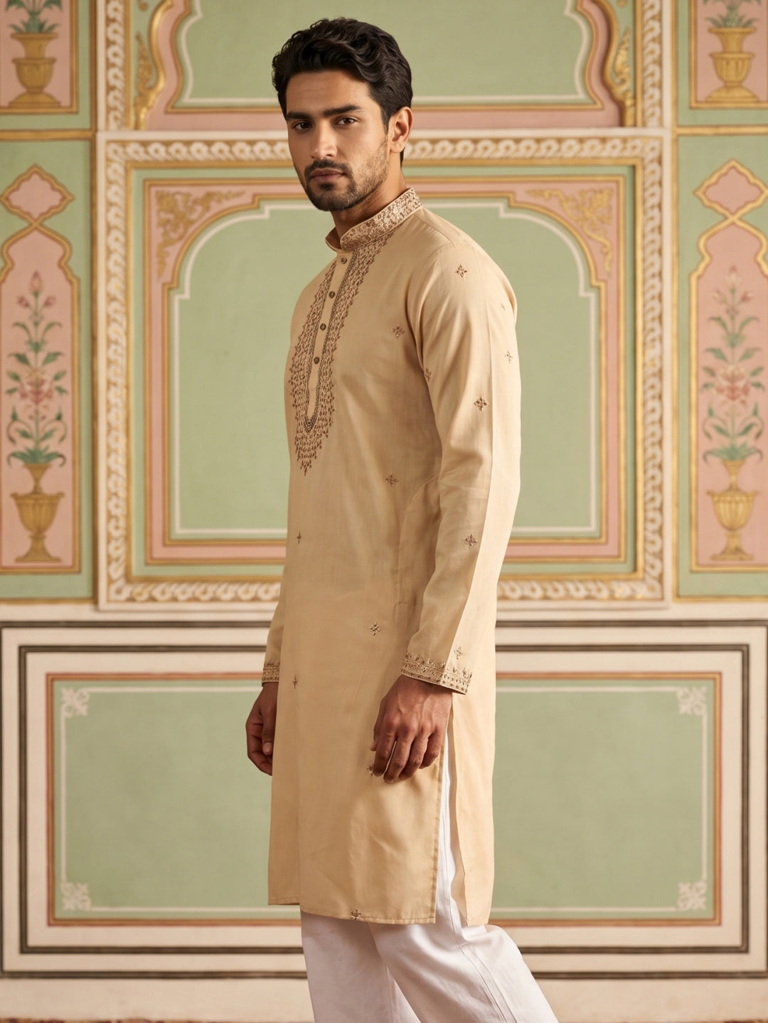 Men’S Silk Blend Embroidered Kurta
