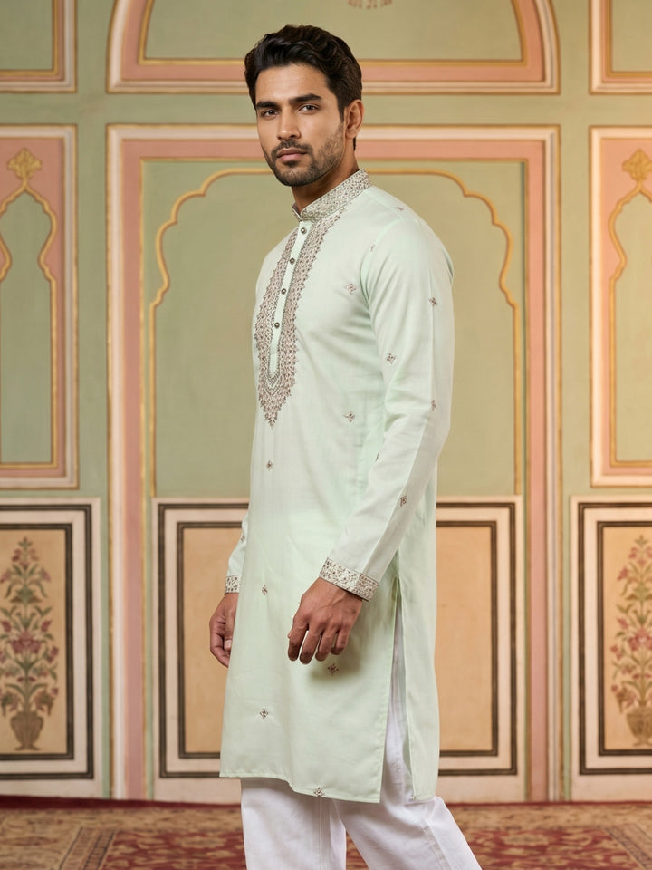 Men’S Silk Blend Embroidered Kurta