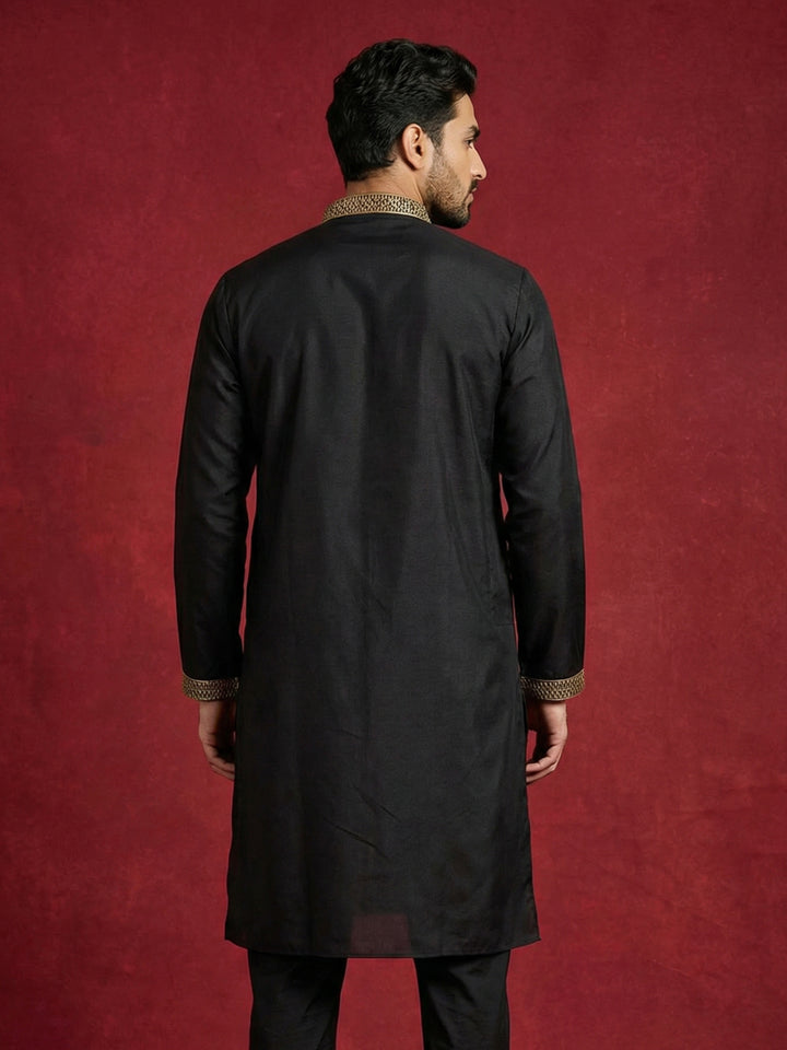 Silk Blend Kurta With Golden Eagle Embroidery