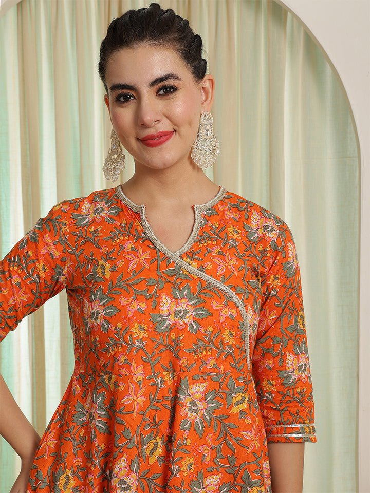 Orange Printed Party Wear Side Pocket Kurta &amp; Pant With Shaded Dupatta