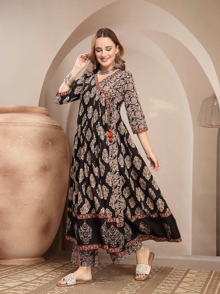 Printed Cotton Blend Anarkali Kurta Set With Dupatta