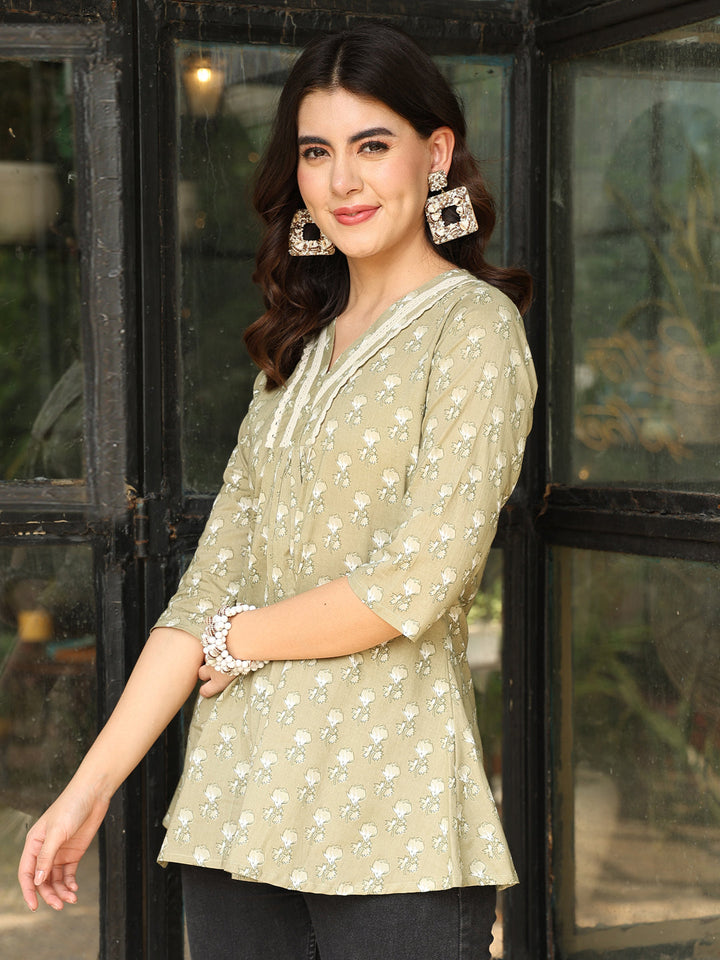 Floral Printed Cotton Top