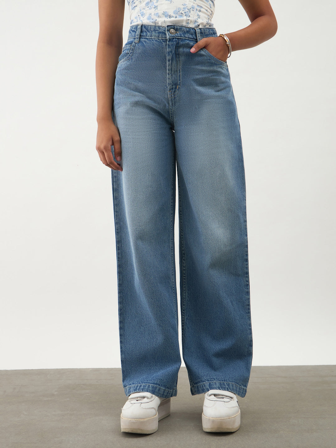 Girls Blue Washed Denim Straight Fit Jeans