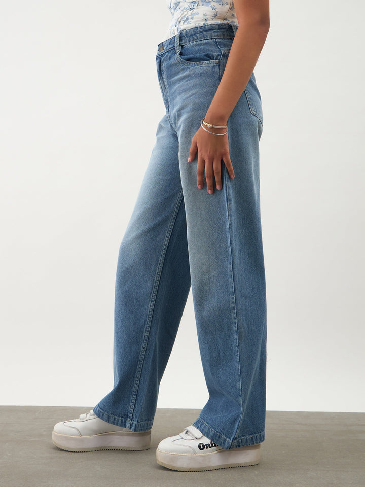 Girls Blue Washed Denim Straight Fit Jeans