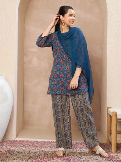 Girls Blue Floral Kurta With Pants & Dupatta
