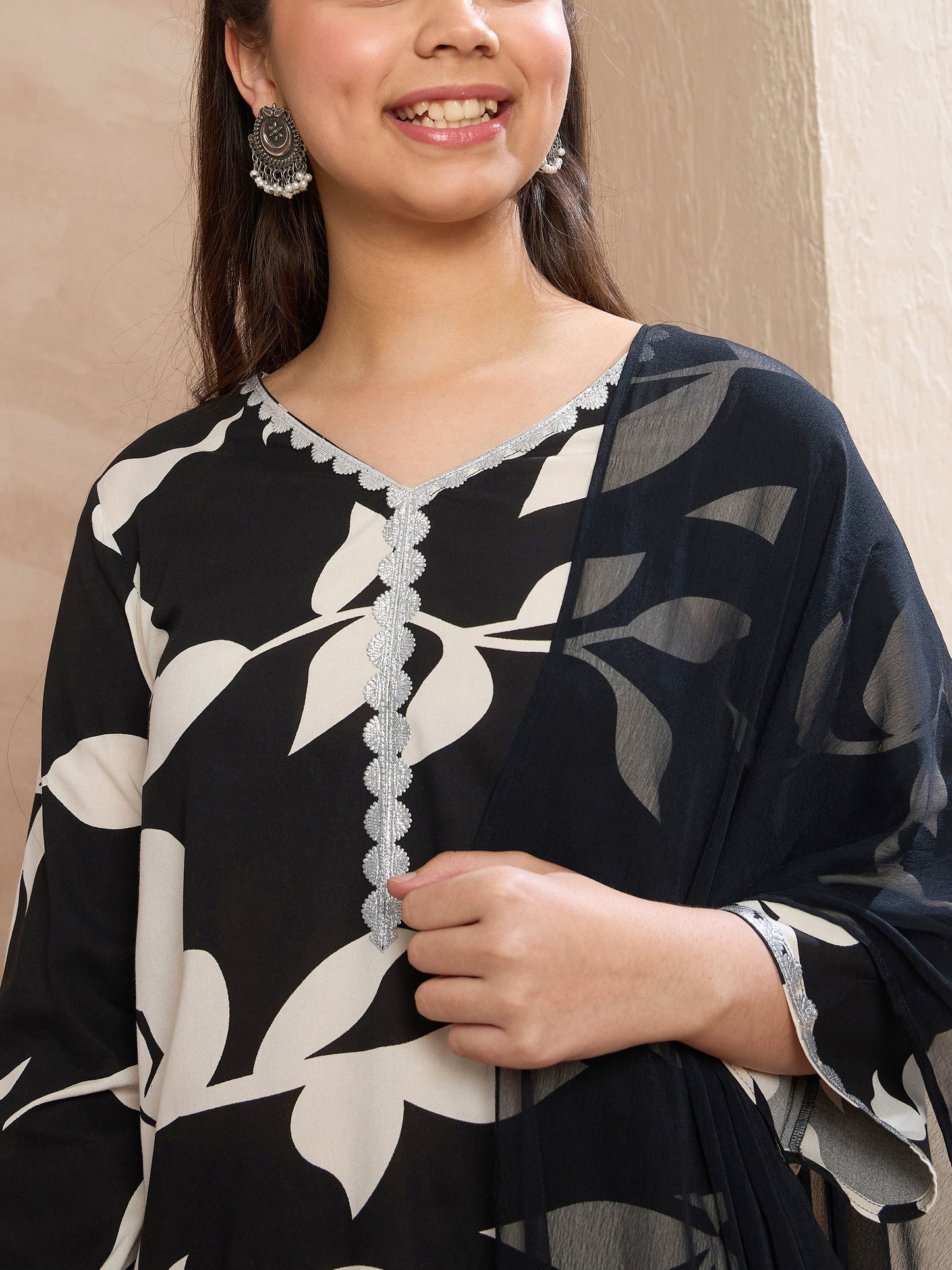 Girls Black Floral V-Neck Kurta With Palazzos & Dupatta