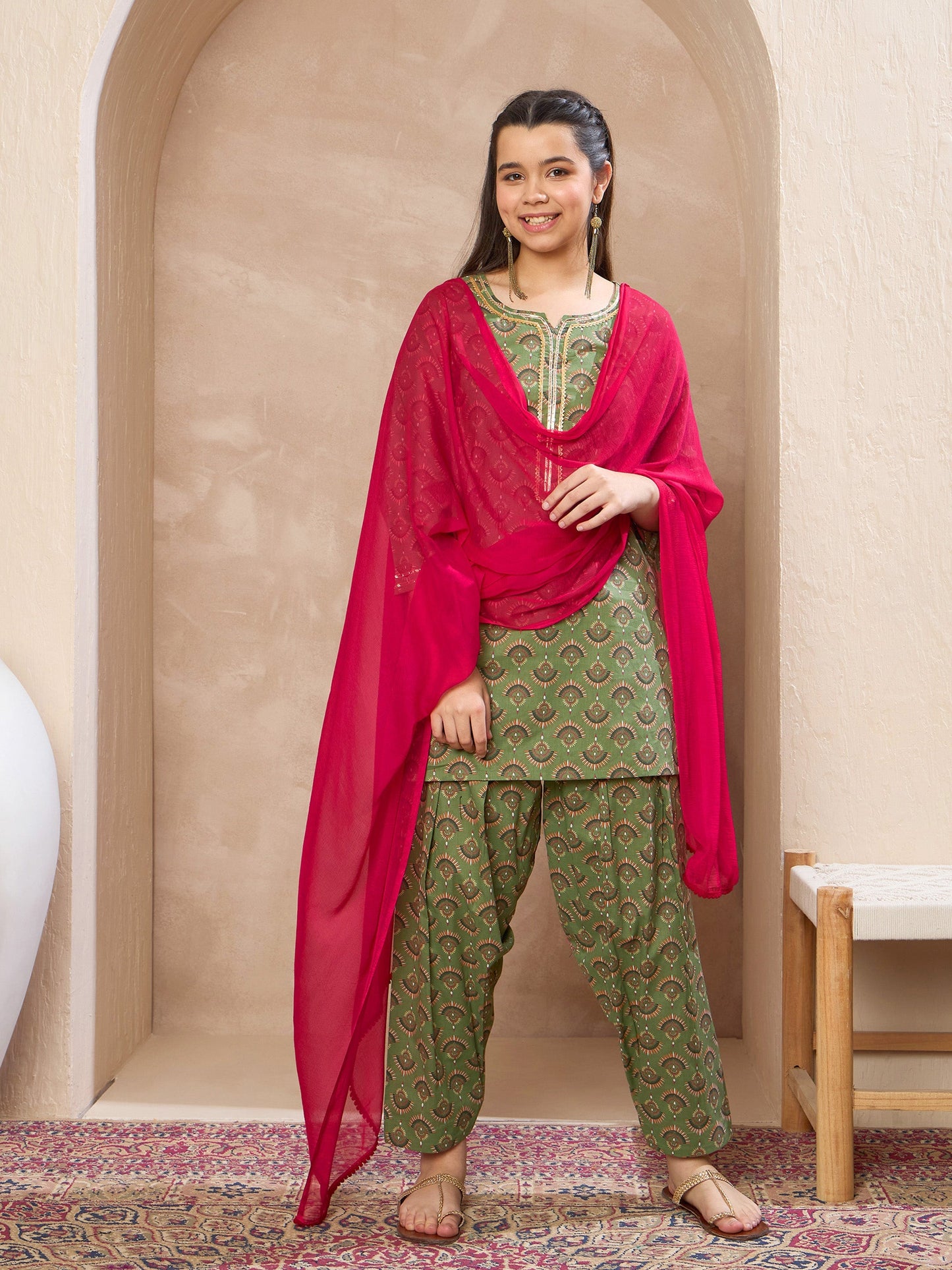 Girls Green Floral Short Kurta With Salwar