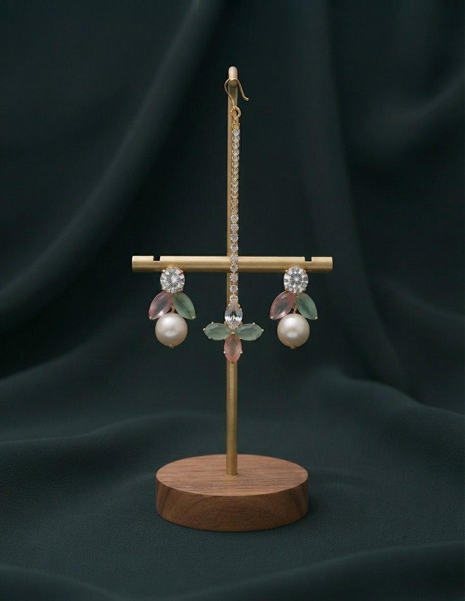 Mang Tikka & Earrings Combo Set For Women