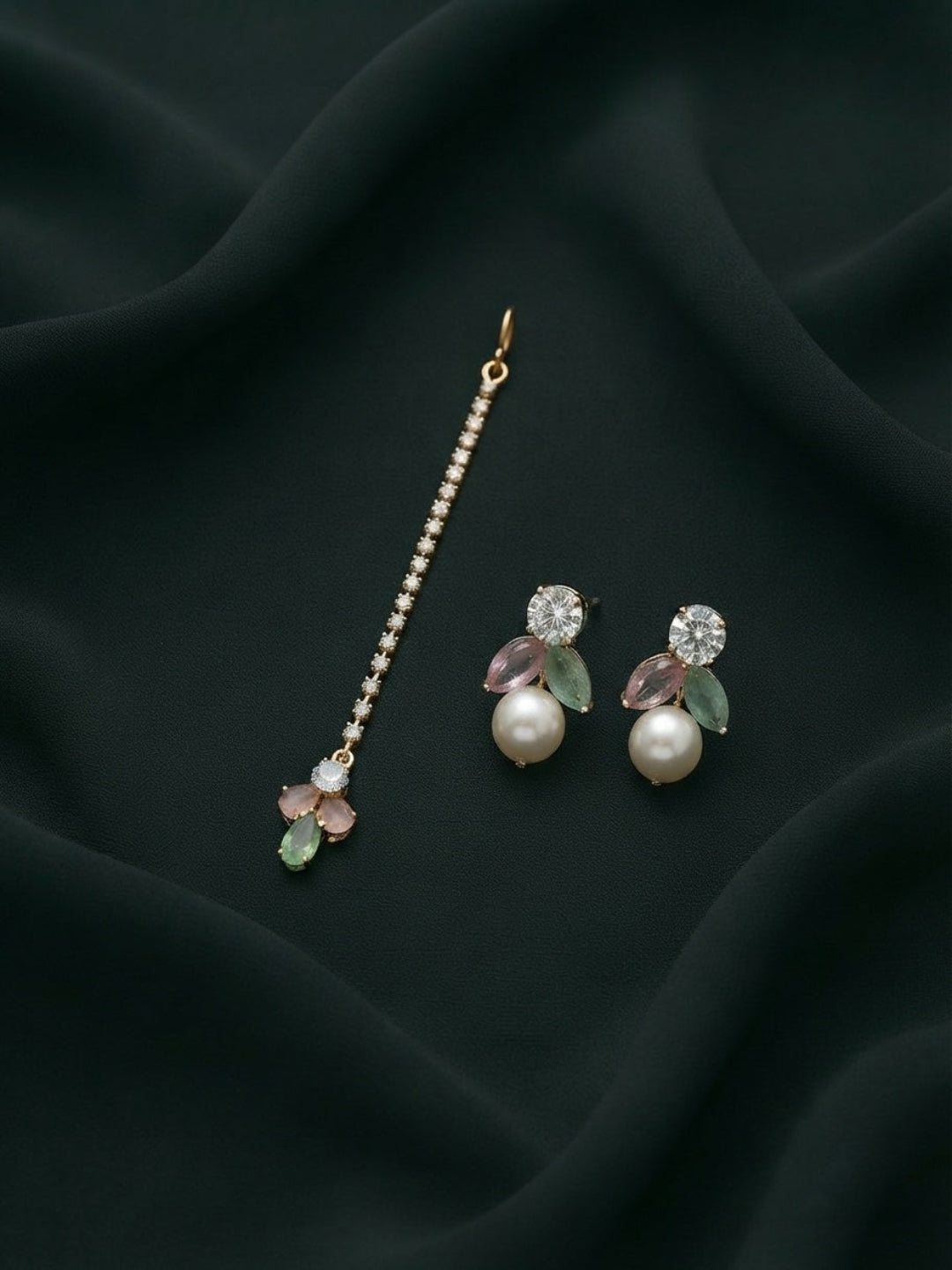 Mang Tikka & Earrings Combo Set For Women