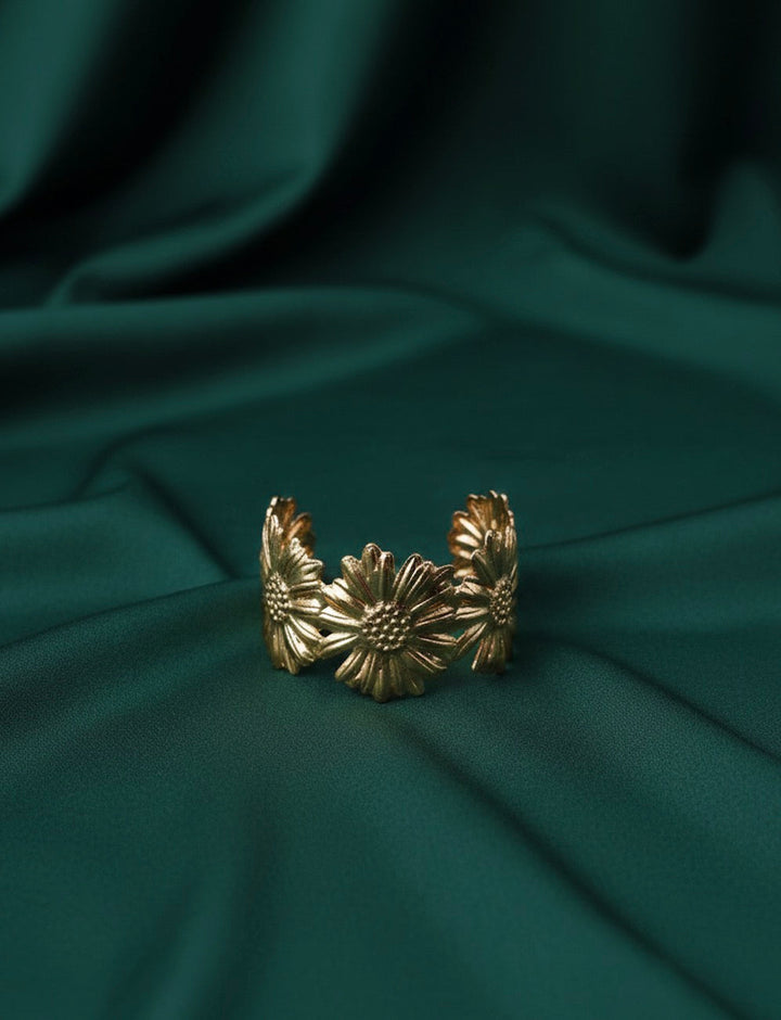 Beautiful Sun Flower Shaped Fancy Bracelet