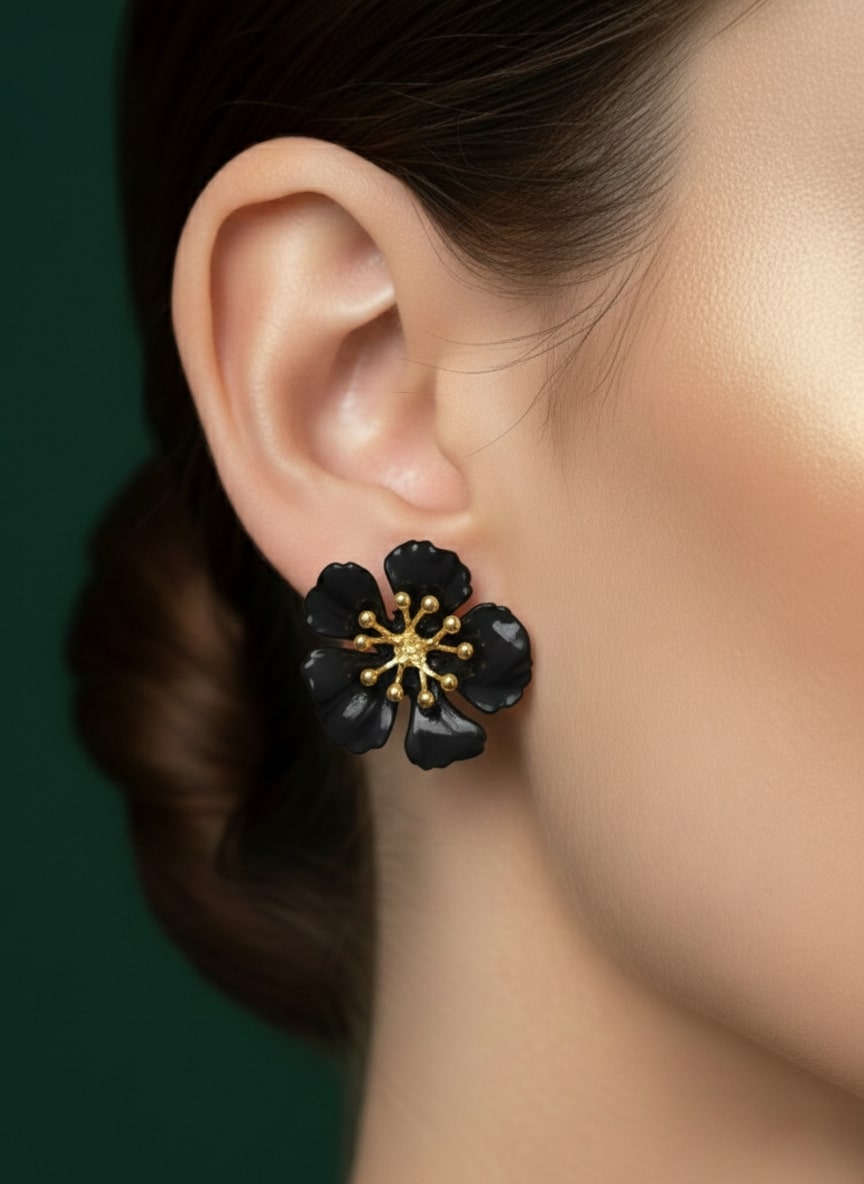 Black &amp; Gold Flower Clasic Studded Earrings