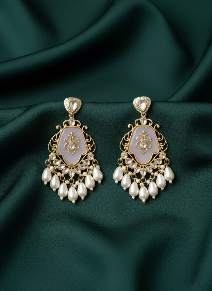 Elegant Peach-Coloured Kundan &amp; Faux Pearl Earrings