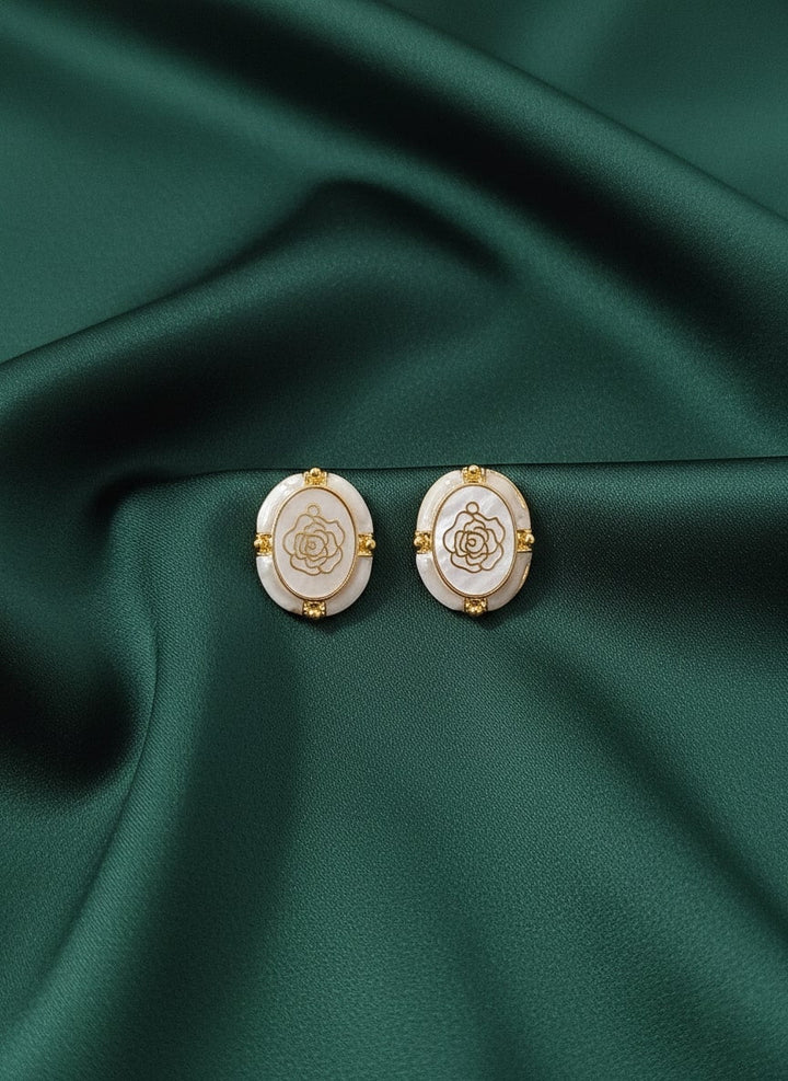 Beautiful korean studs