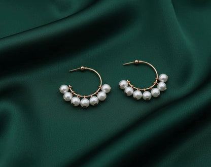 Beautiful Pearls Hoop