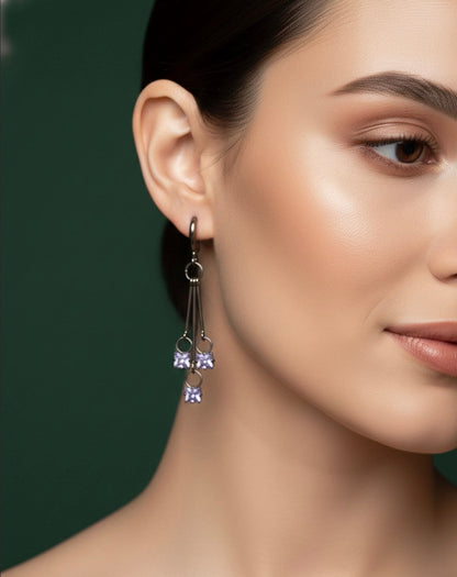 Black Color Taseels With Diamond