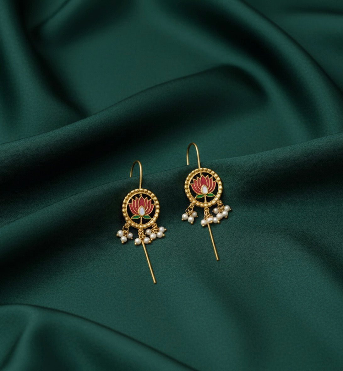 Beautiful Lotus Ear Cuff