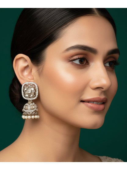 Beautiful Kundan Jhumka