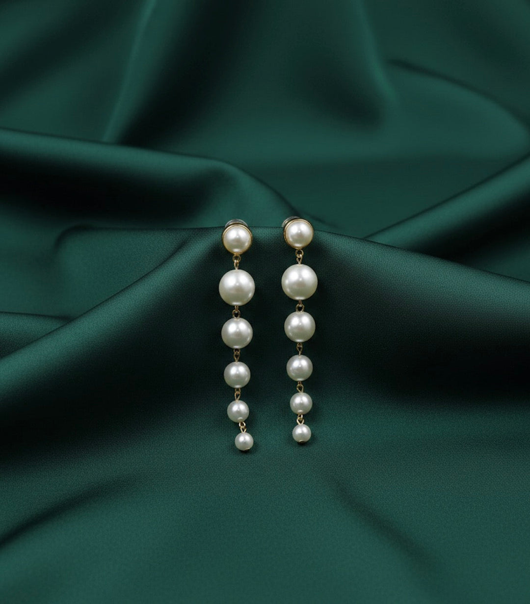 Stylish Pearls Earrings