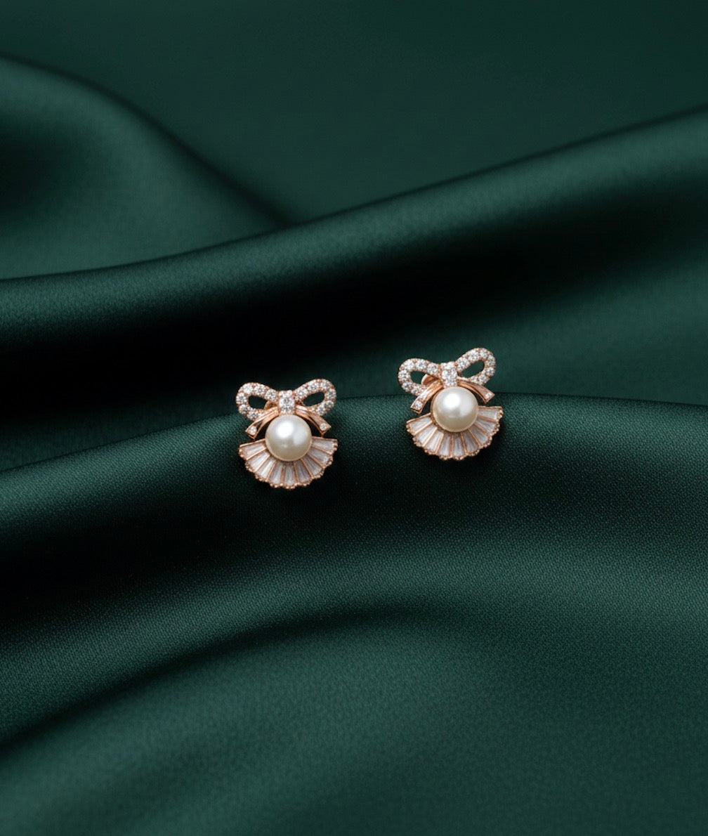 Rose Gold Diamond &amp; Pearl Studs