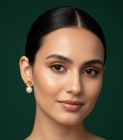 Beautiful Pearl Drop Earring