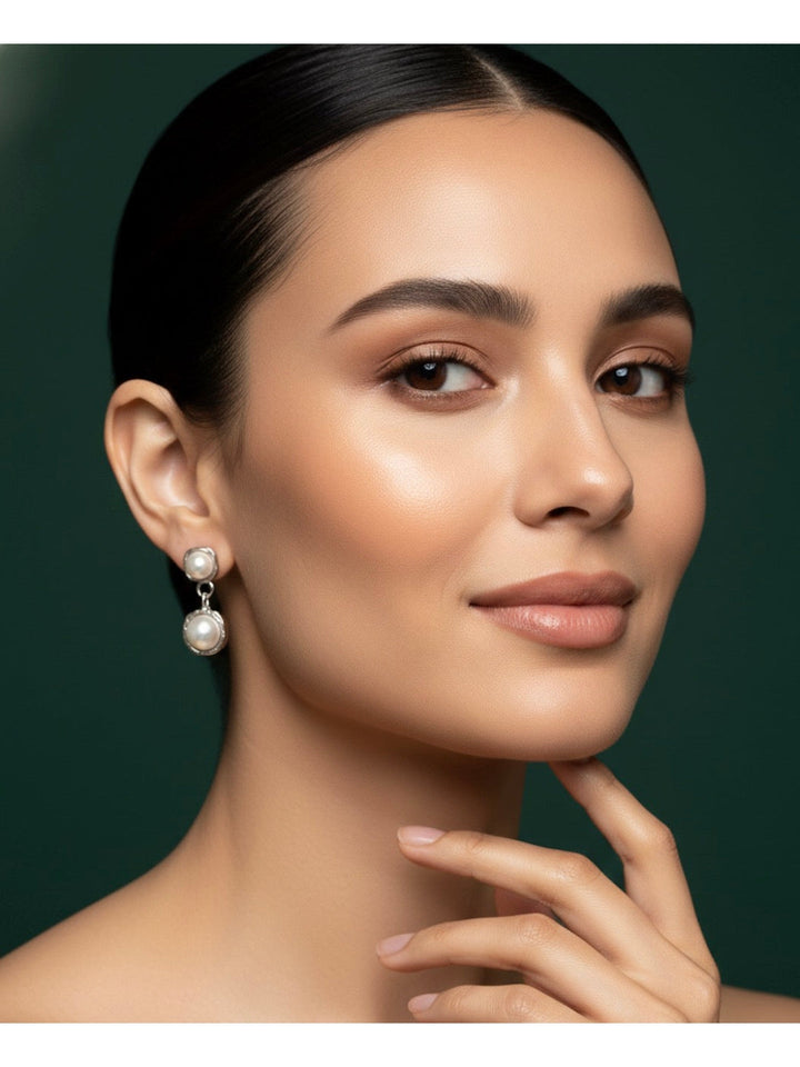 Pearl drop Earrings