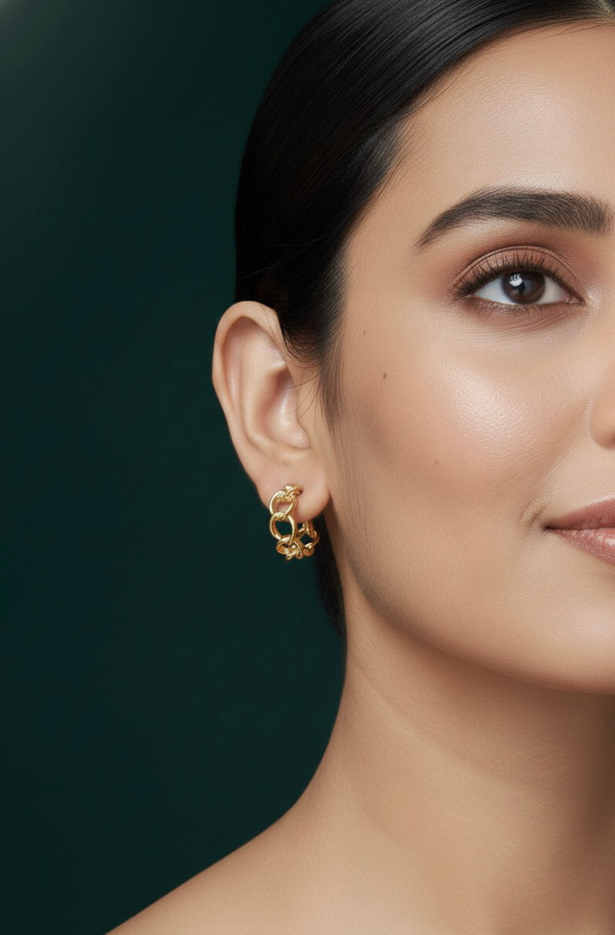 Women Gold Plated Interlinked Hoop