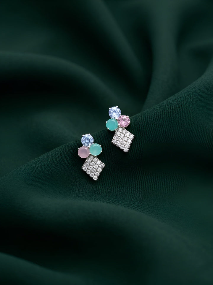 Artificicial diamond earrings
