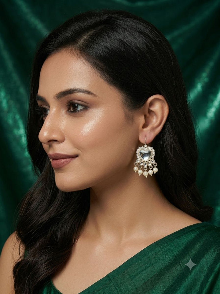 Gold Plated Fancy Kundan &amp; Beaded Earrings