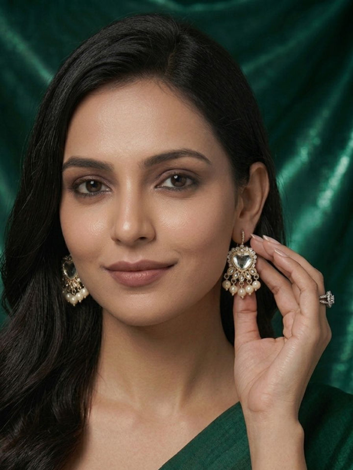 Gold Plated Fancy Kundan &amp; Beaded Earrings