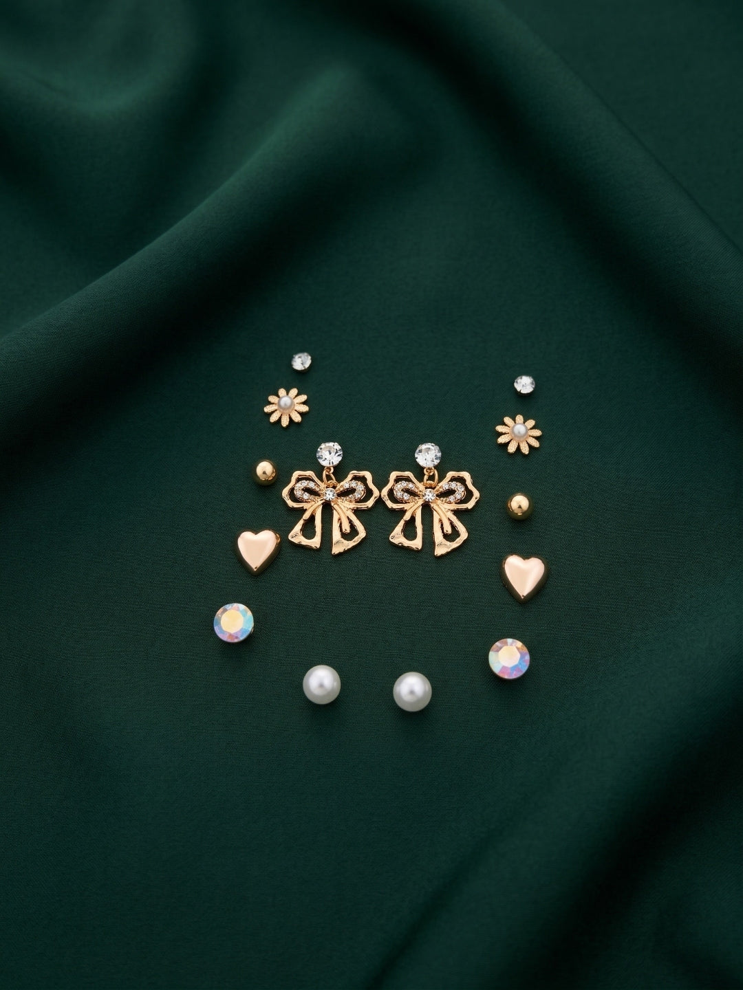 Pack Of 7 Unique-Design Mini Studs