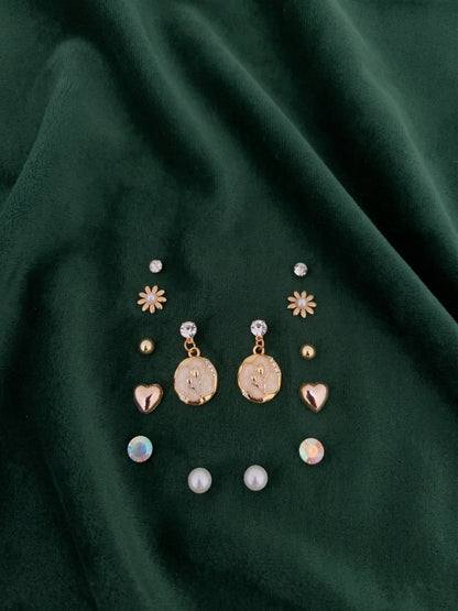 Pack Of 7 Unique-Design Mini Studs