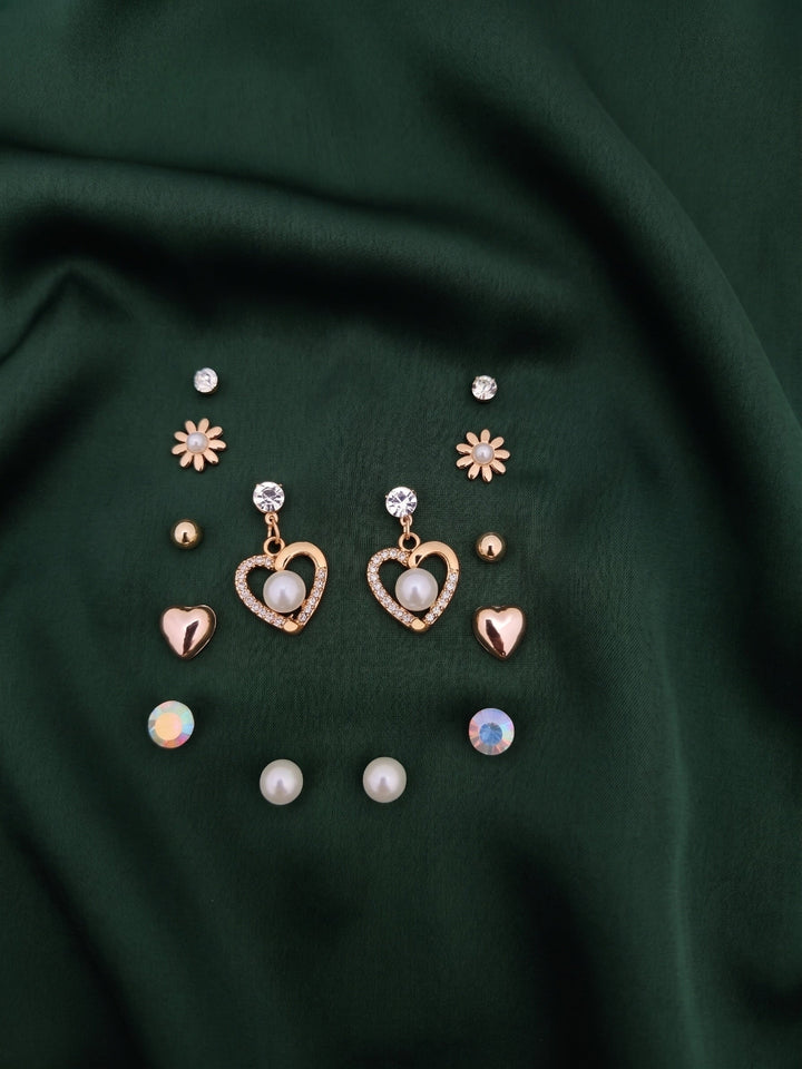 Pack Of 7 Unique-Design Mini Studs