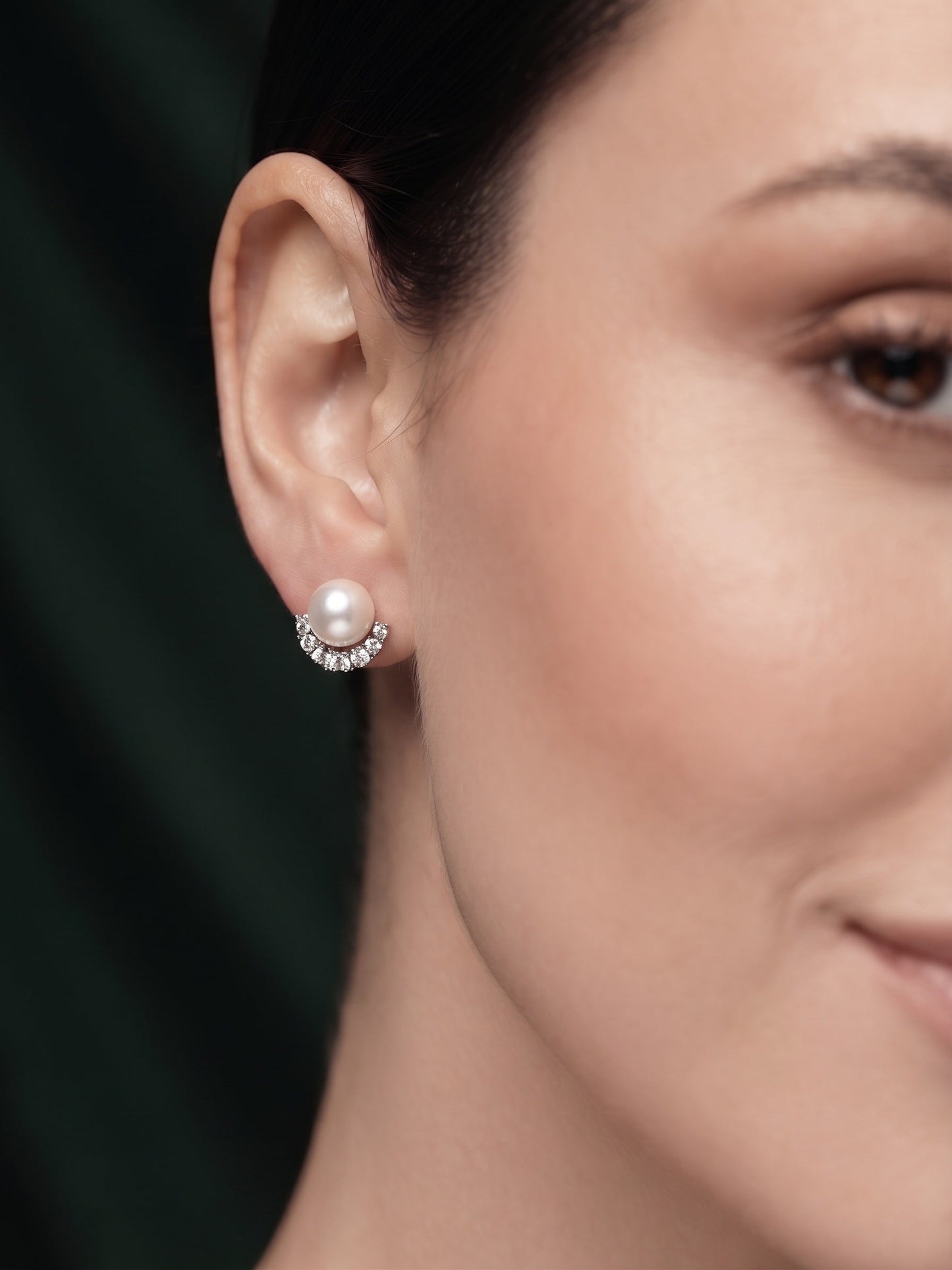 Creame Pearl Fancy Mini Studs