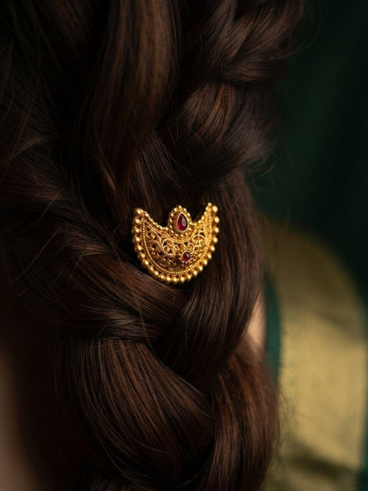 Women Gold-Toned Decorative Braid Hair Pins Set Of 3