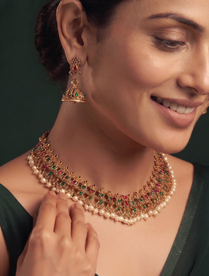 Women Gold Plated Traditional Jewellery Set