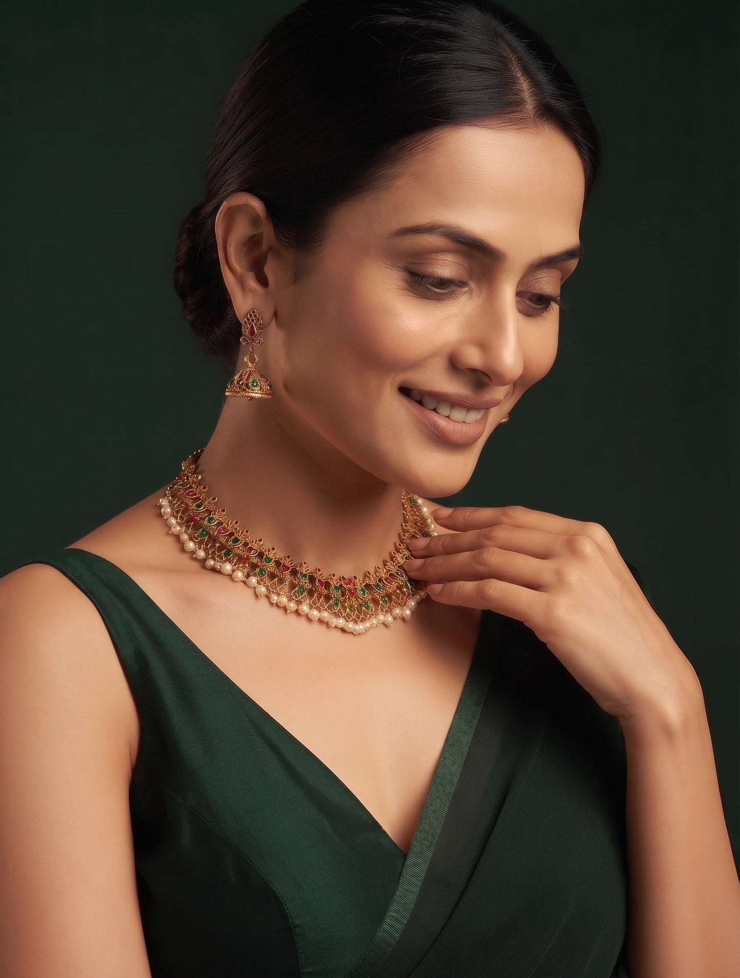 Women Gold Plated Traditional Jewellery Set