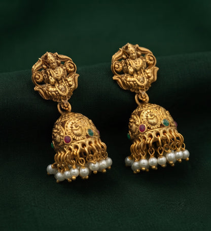 Women Gold Plated Traditional Jewellery Set With Jhumka