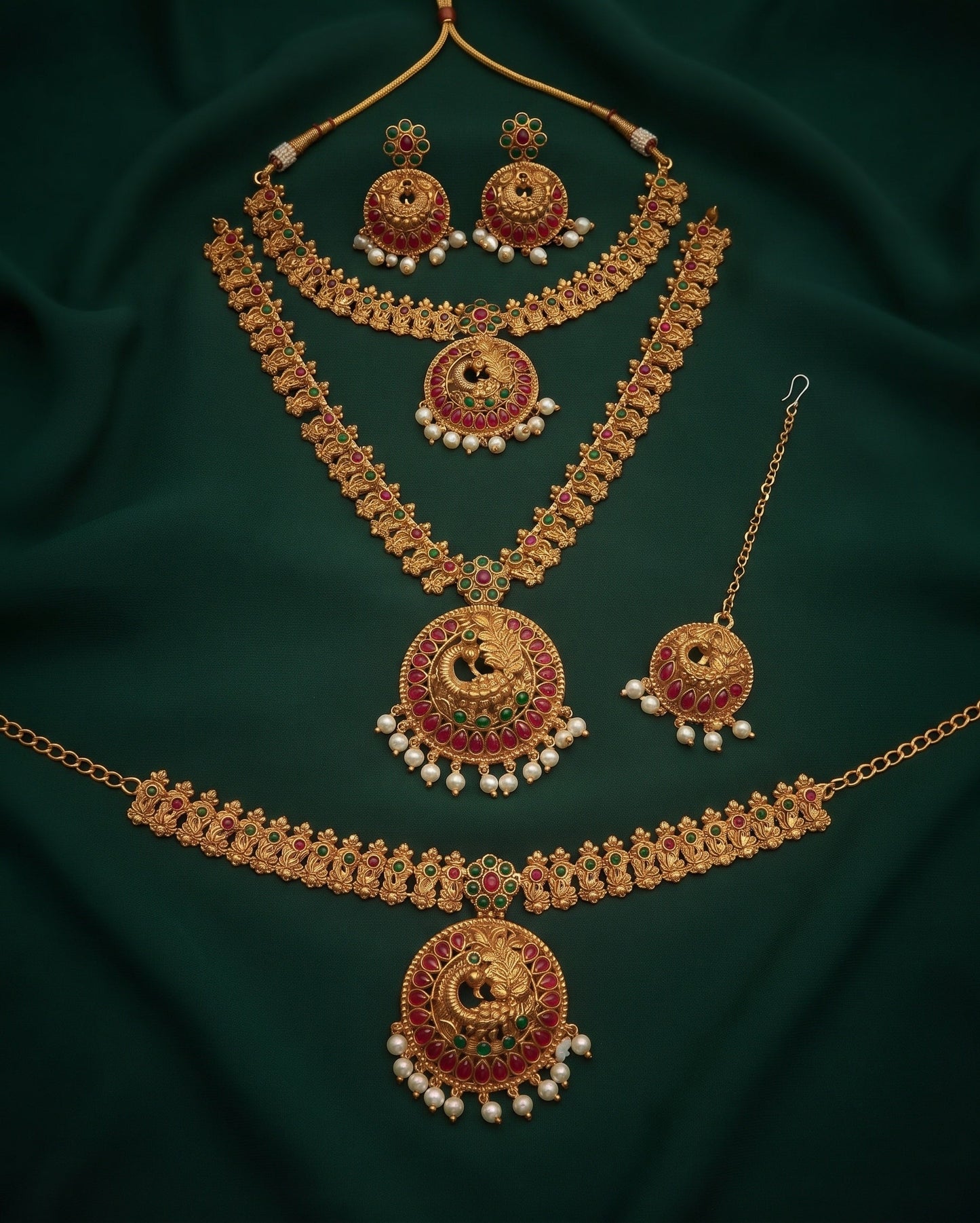 Gold-Toned Traditional Kundan-Style Bridal Jewellery Set