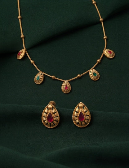 Gold Plated Unique Style Jewellery Set
