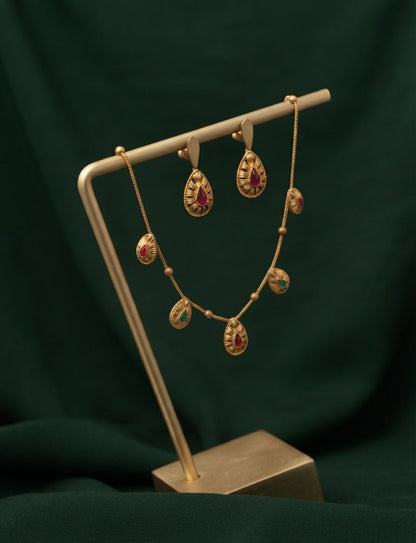 Gold Plated Unique Style Jewellery Set