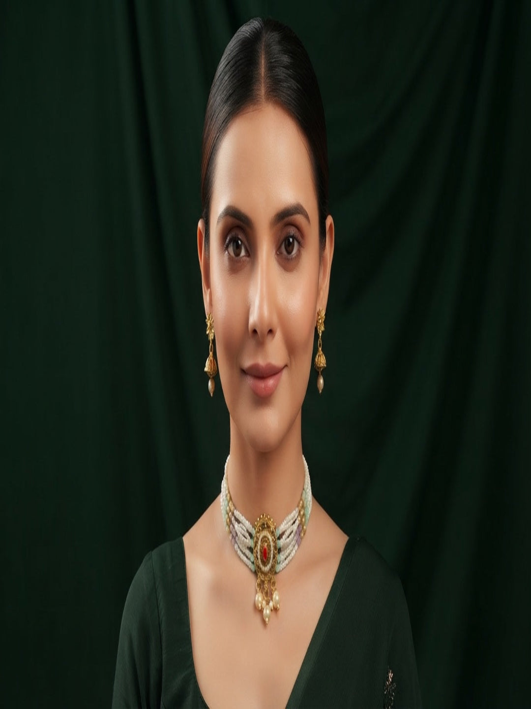 Women Gold Plated Traditional Jewellery Set