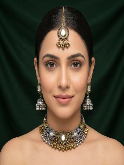 Women Silver & Gold Toned Traditional Jewellery Set