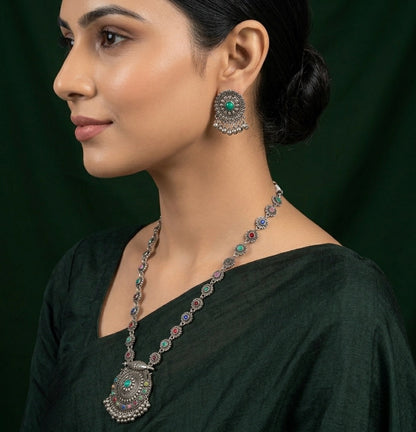 Women Silver Plated Rani Har Jewellery Set