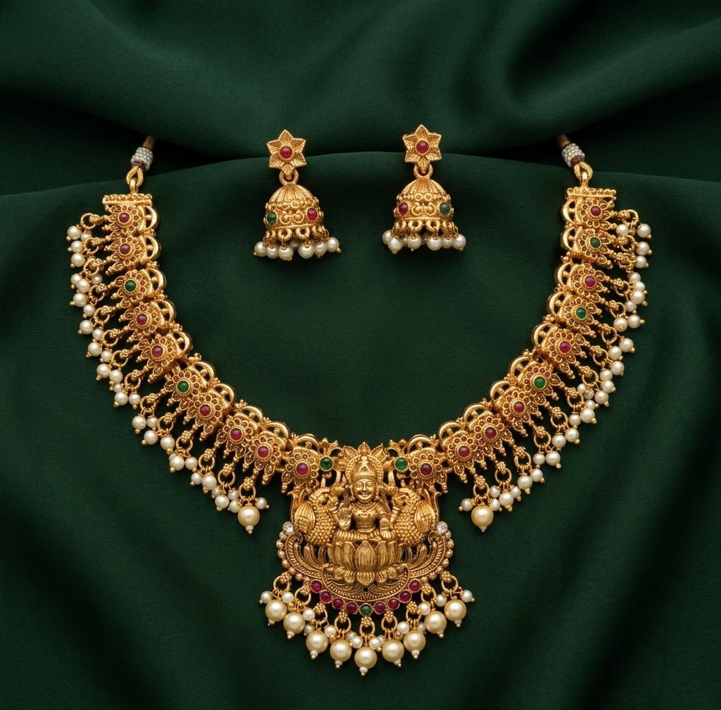 Women Gold Plated Traditional Tample Jewellery Set