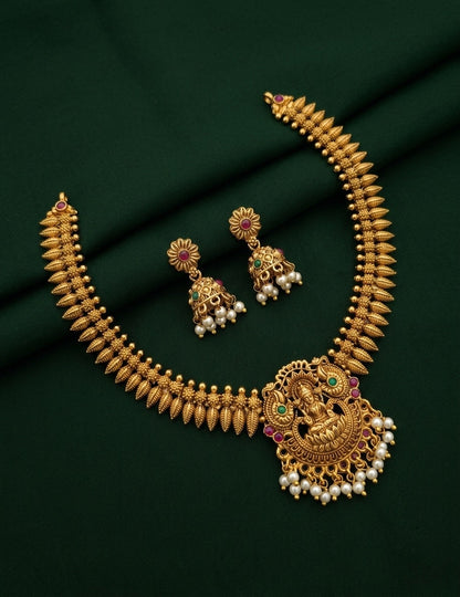 Women Gold Plated Traditional Tample Jewellery Set