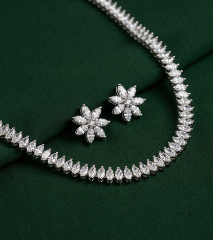 Women Silver Plated Diamond Jewellery Set