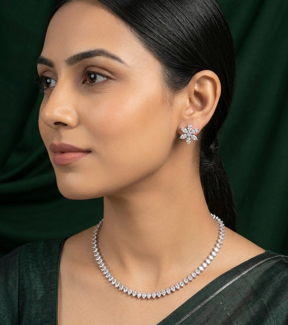 Women Silver Plated Diamond Jewellery Set